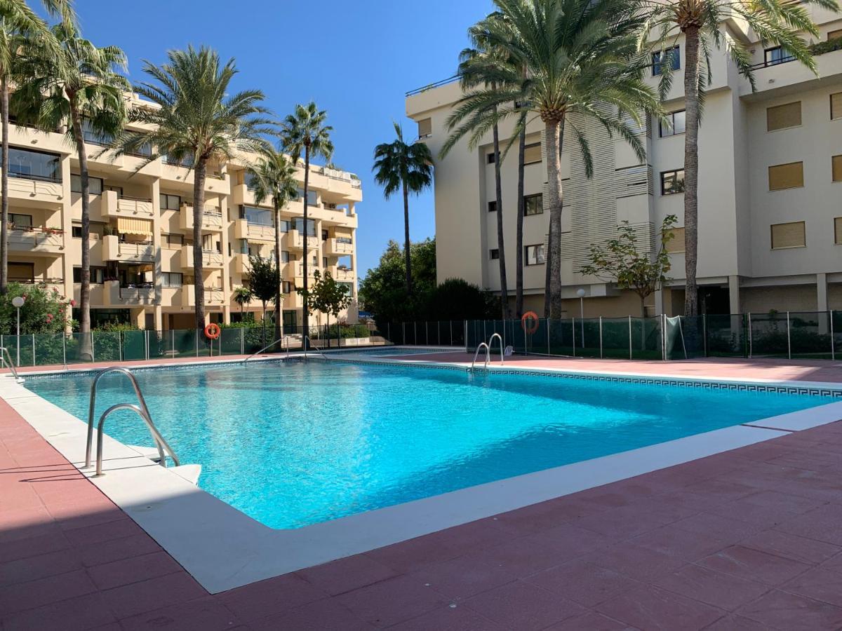 Solana Montemar Puerto Apartment ตอร์เรโมลิโนส ภายนอก รูปภาพ